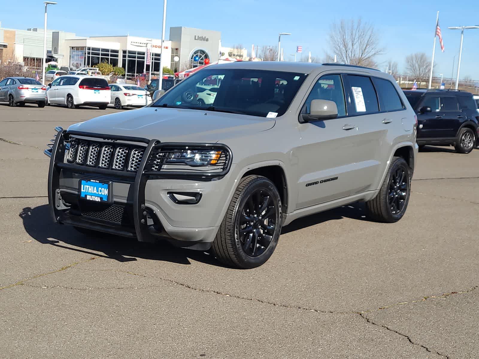 Thumbnail: 2021 Jeep Grand Cherokee - 1