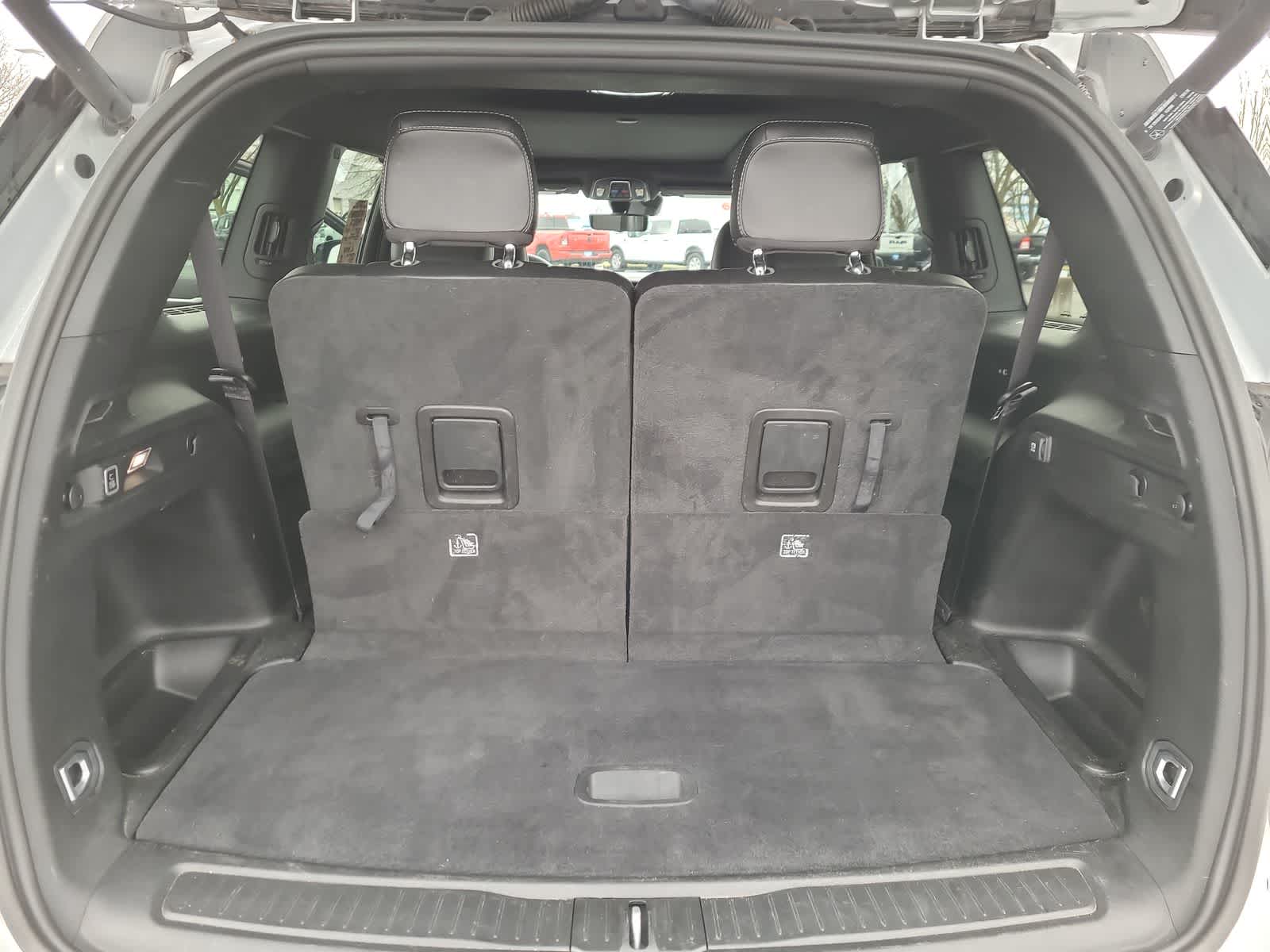 Thumbnail: 2024 Jeep Grand Cherokee L - 27