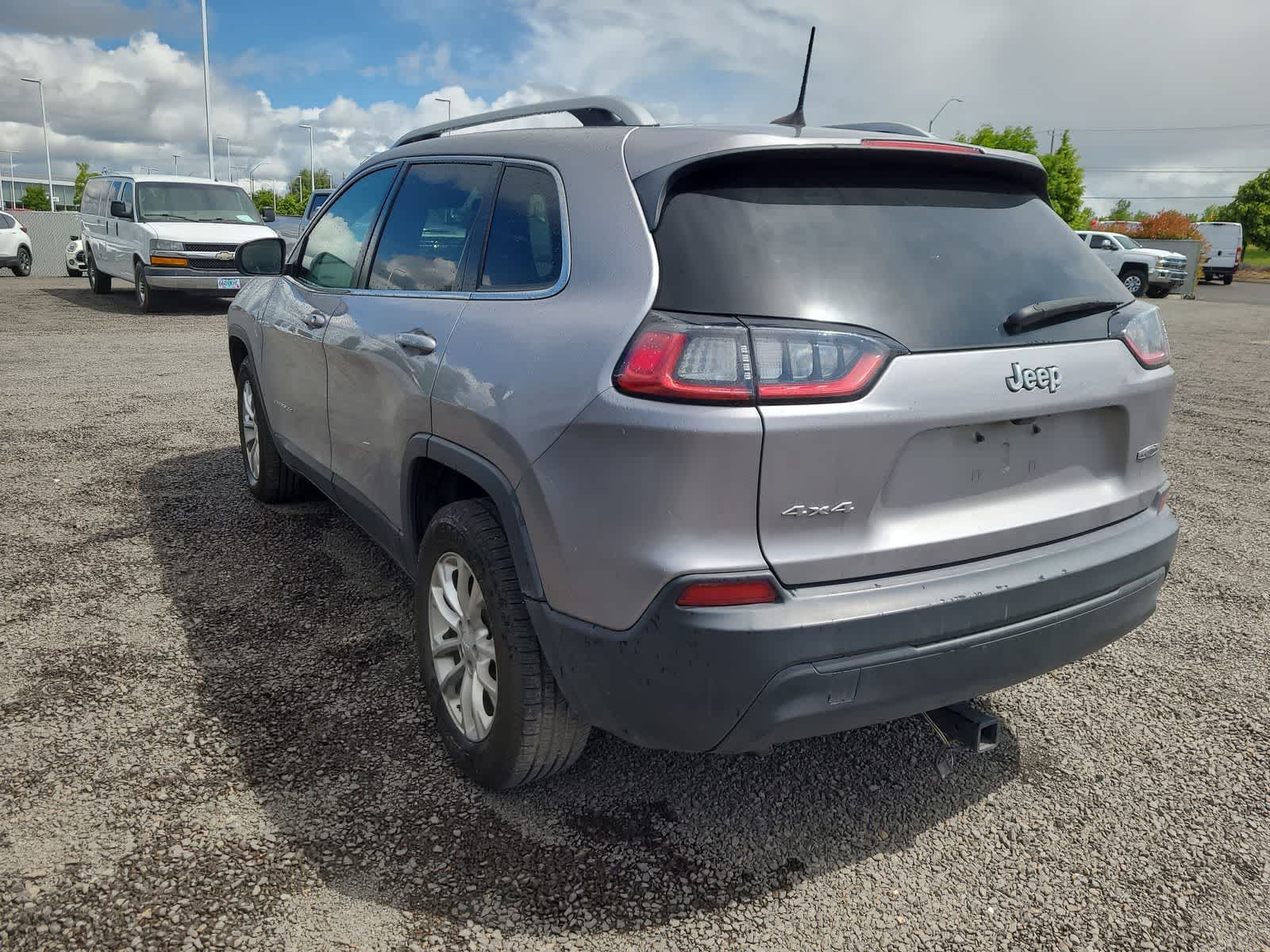2019 Jeep Cherokee Latitude photo 3