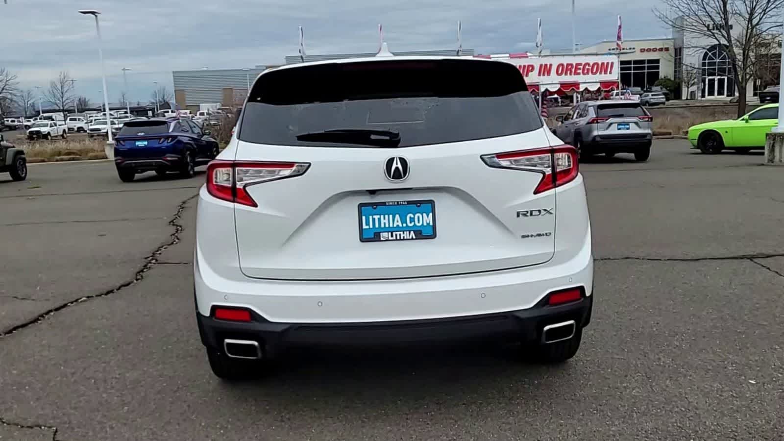 Thumbnail: 2023 Acura RDX - 7