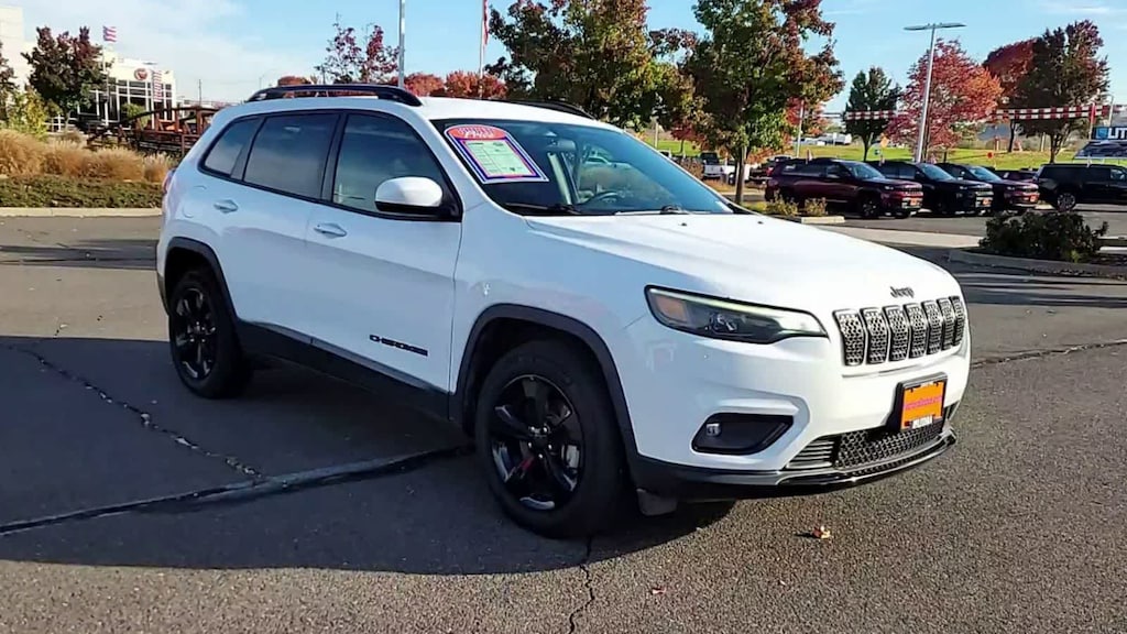 Used 2019 Jeep Cherokee Latitude Plus 4x4 SUV