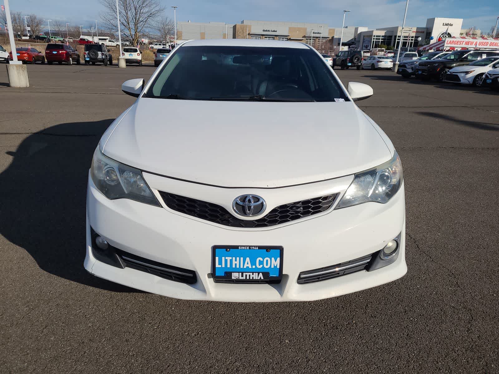 Thumbnail: 2014 Toyota Camry - 14