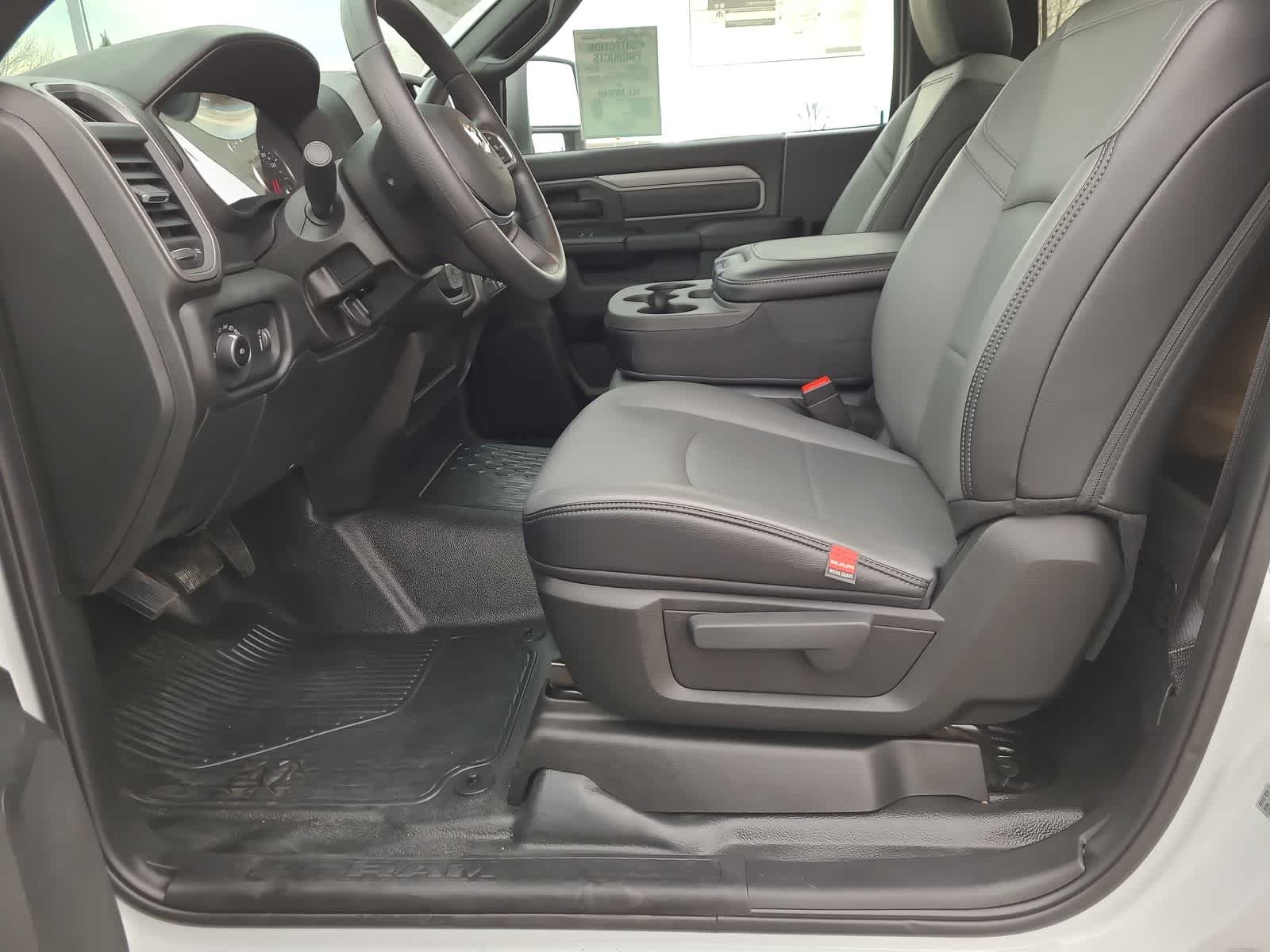 Thumbnail: 2025 RAM 5500 - 19