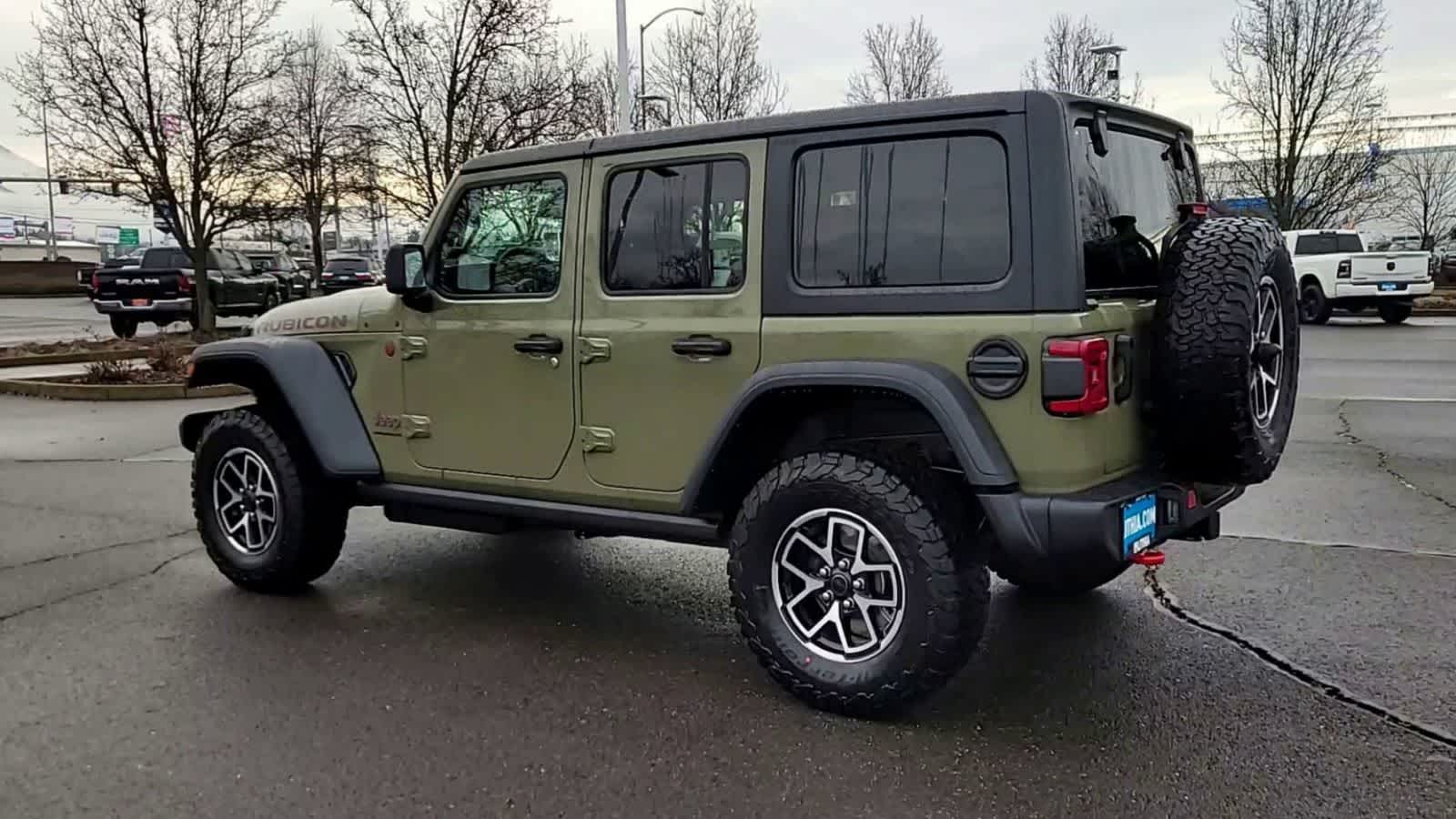 Thumbnail: 2026 Jeep Wrangler - 6
