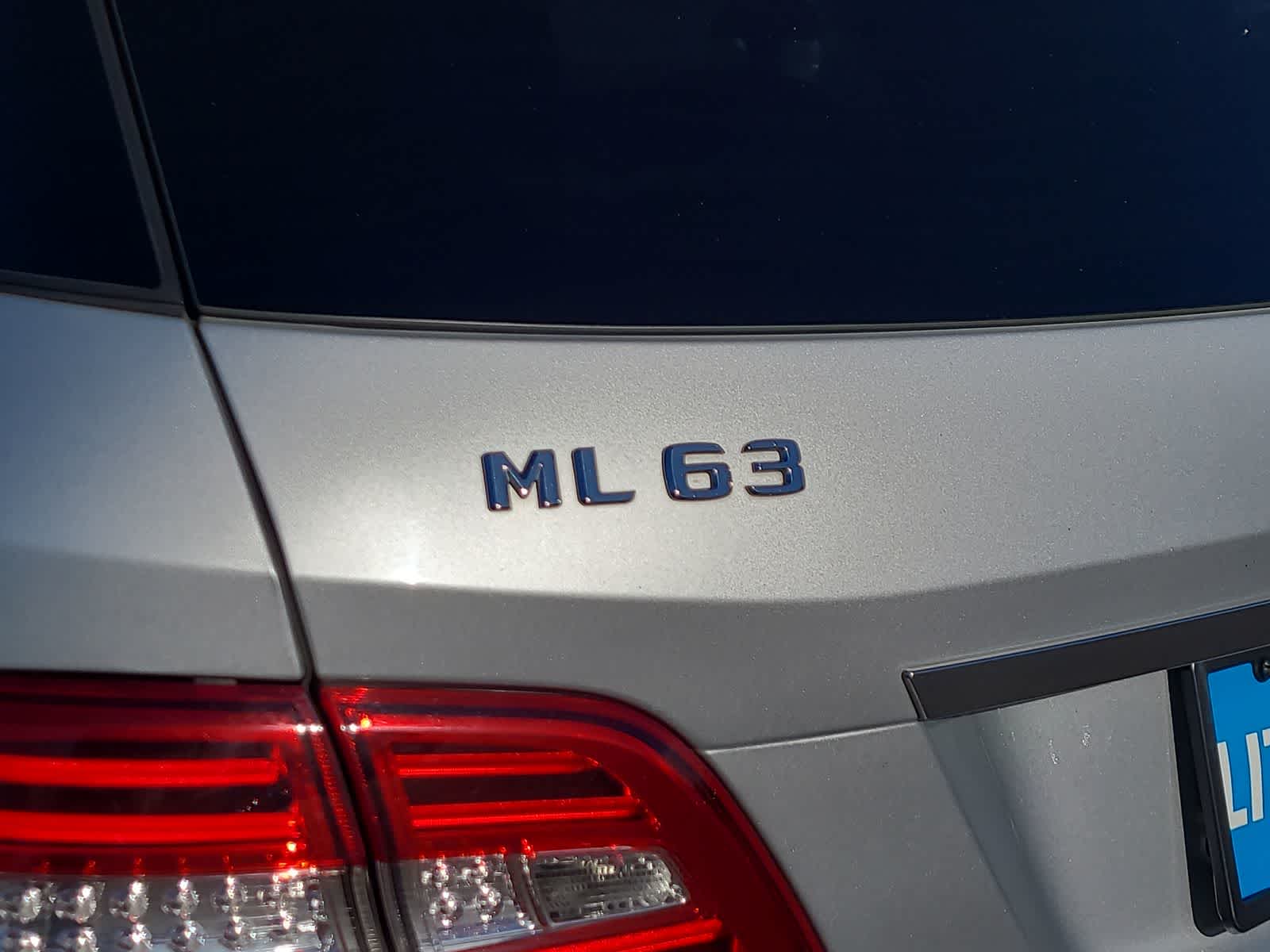 Thumbnail: 2013 Mercedes-Benz M-Class - 15