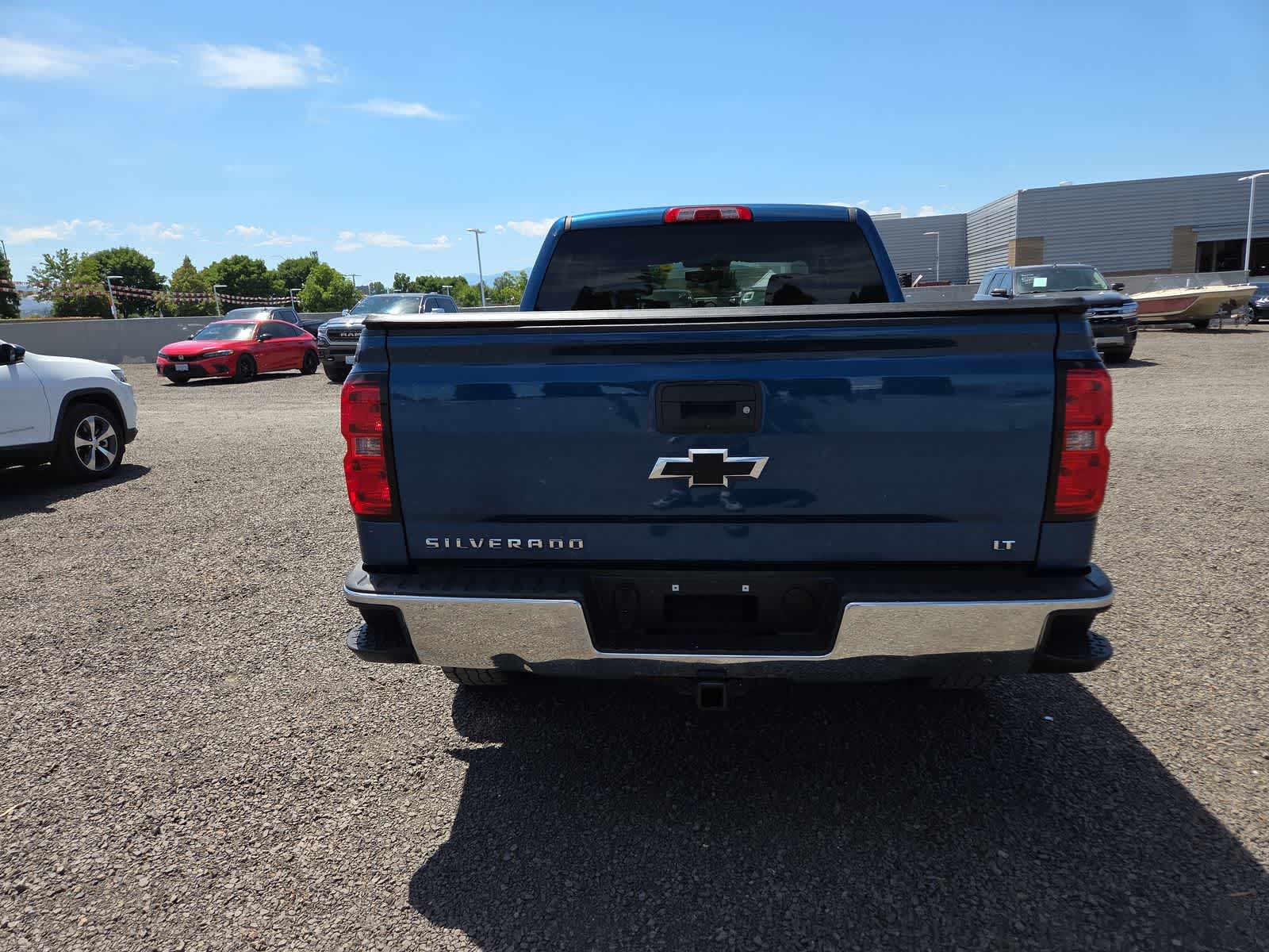 Thumbnail: 2018 Chevrolet Silverado 1500 - 4