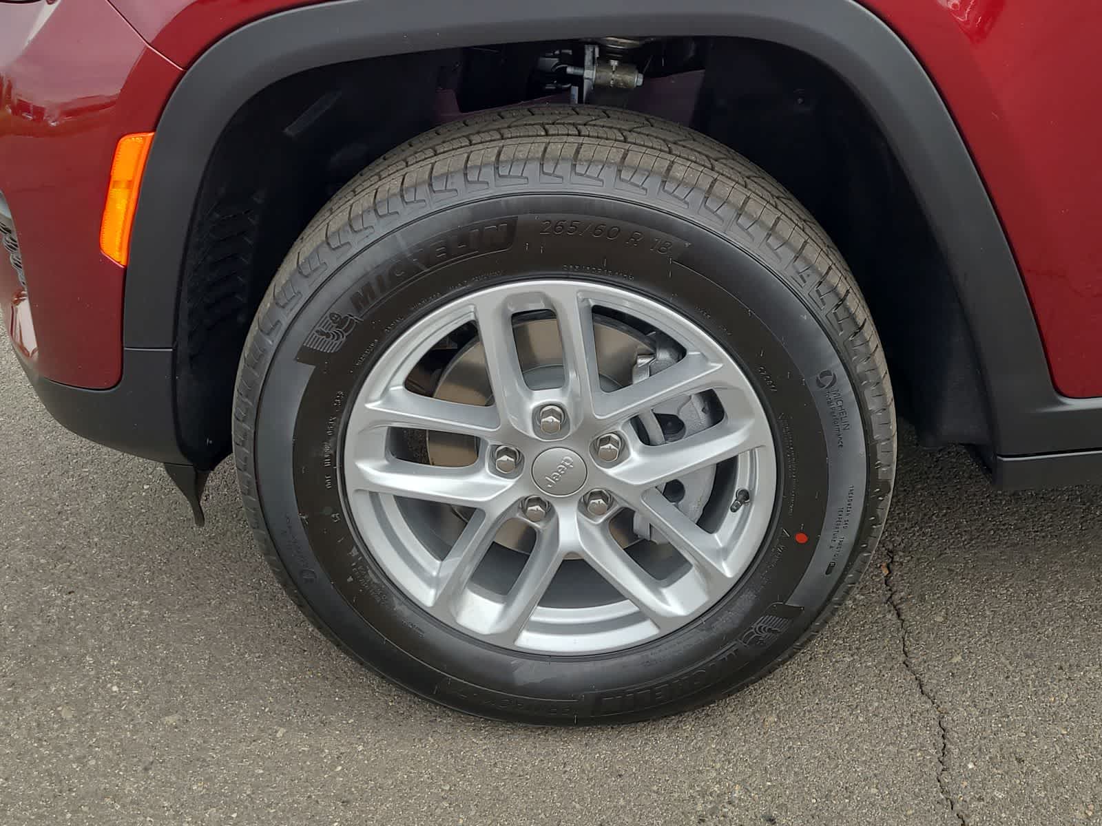 Thumbnail: 2025 Jeep Grand Cherokee - 16