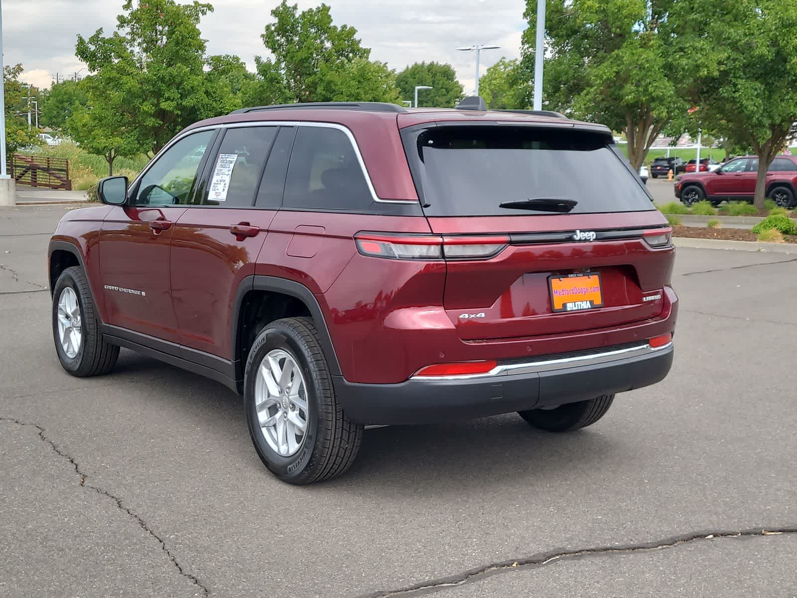 Thumbnail: 2025 Jeep Grand Cherokee - 12