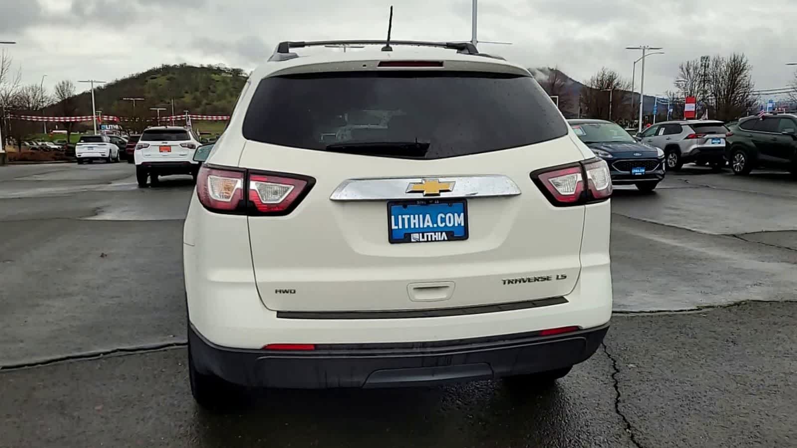 Thumbnail: 2013 Chevrolet Traverse - 7