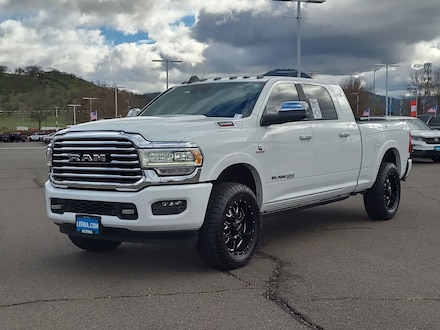 2022 Ram 3500 Longhorn Truck Mega Cab