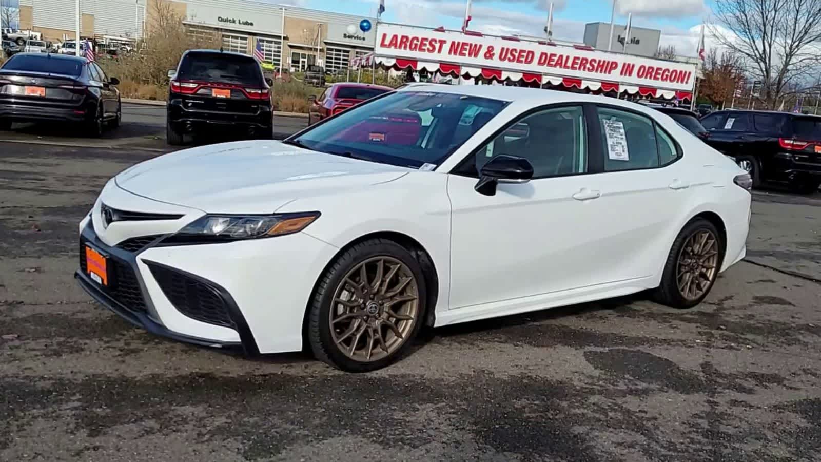 Thumbnail: 2023 Toyota Camry - 4