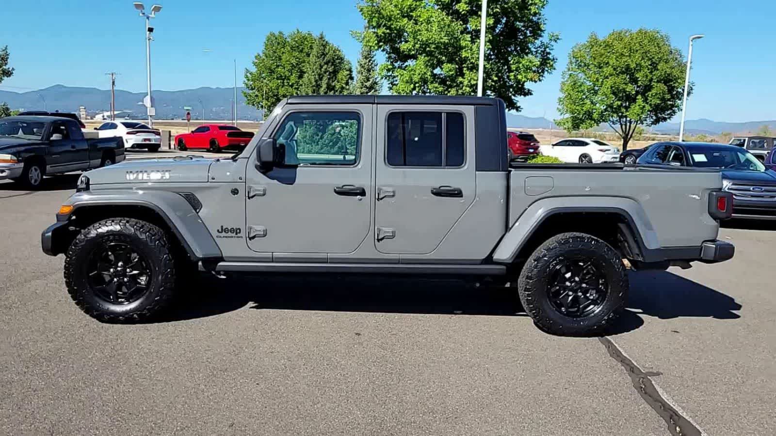 Thumbnail: 2021 Jeep Gladiator - 5