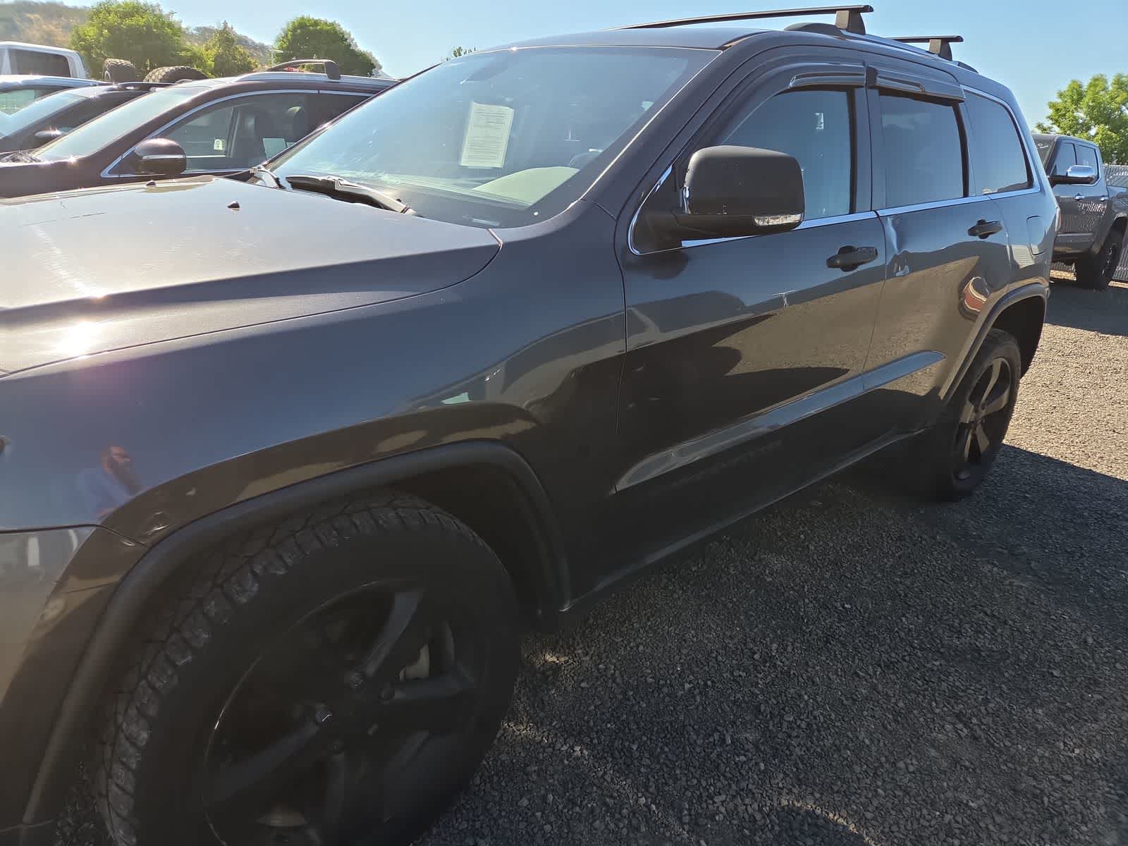 Thumbnail: 2015 Jeep Grand Cherokee - 2