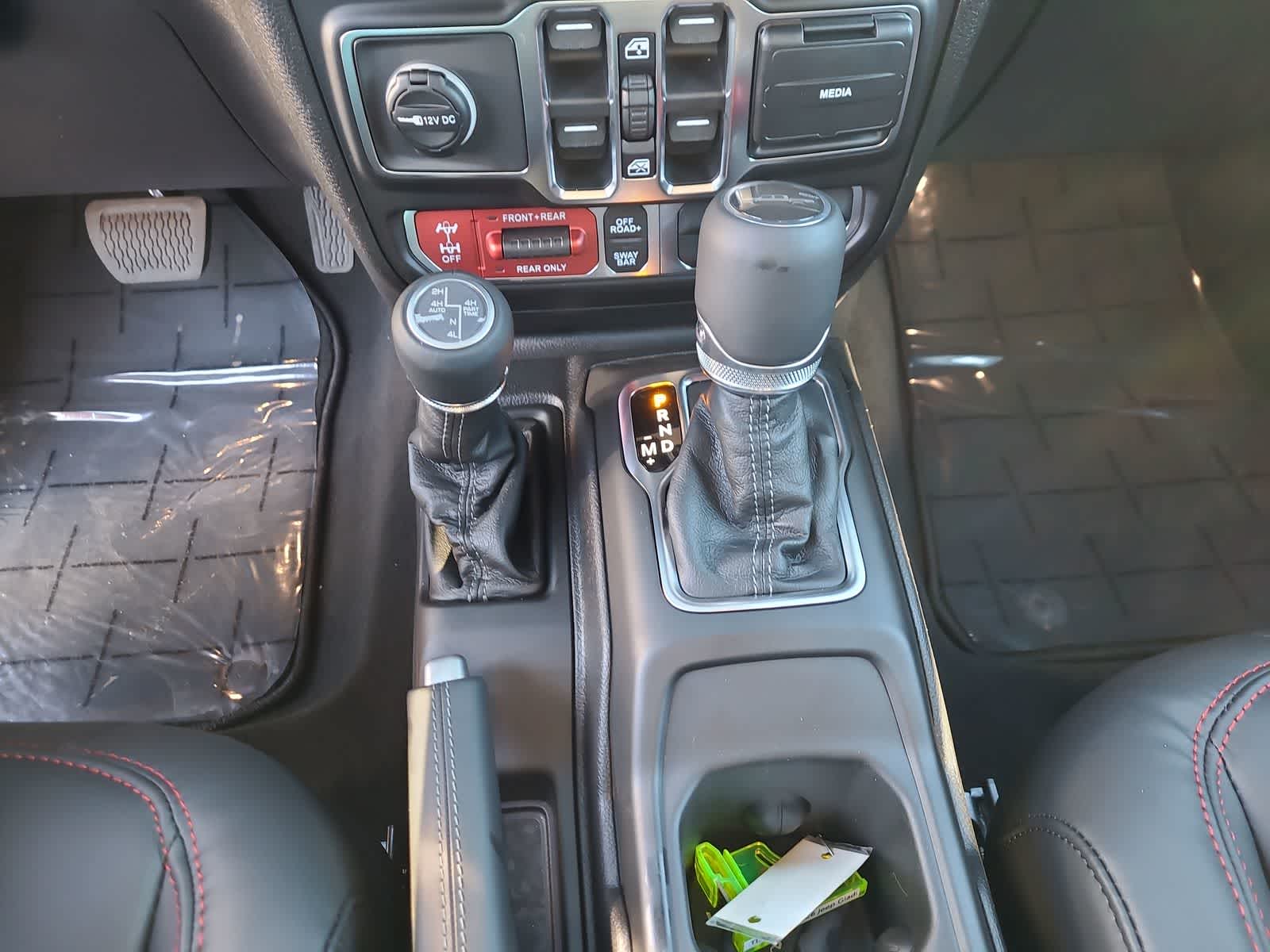 Thumbnail: 2026 Jeep Gladiator - 25