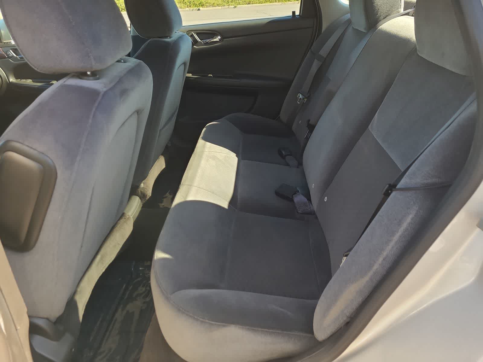 2013 Chevrolet Impala LT 21