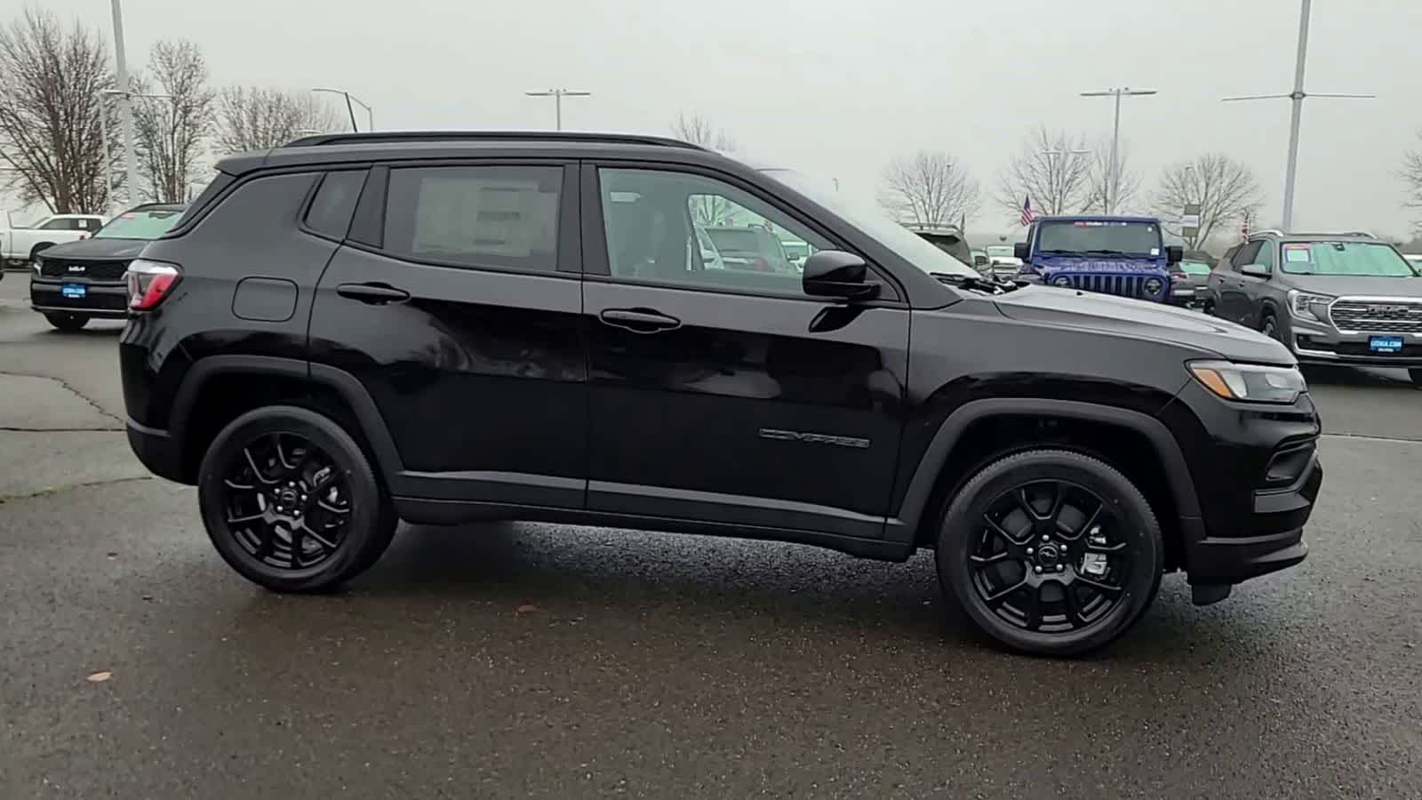 Thumbnail: 2026 Jeep Compass - 9