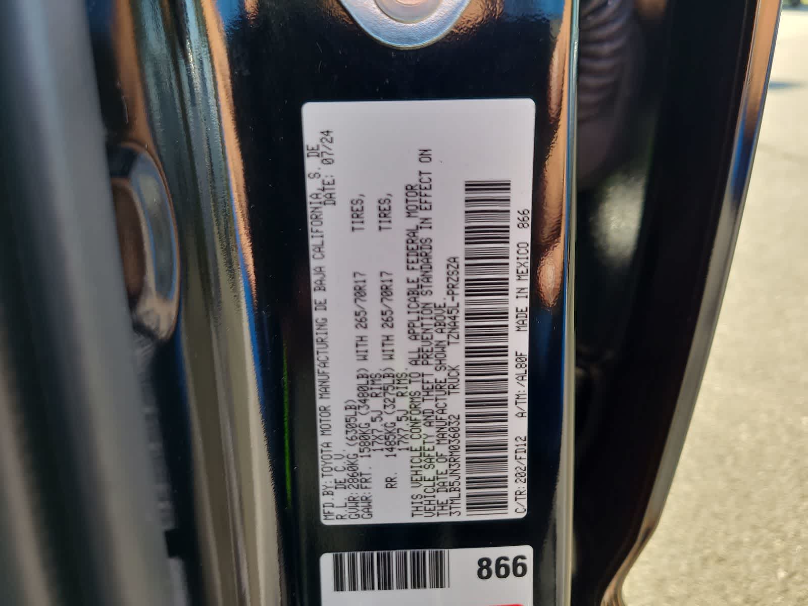 Thumbnail: 2024 Toyota Tacoma - 29