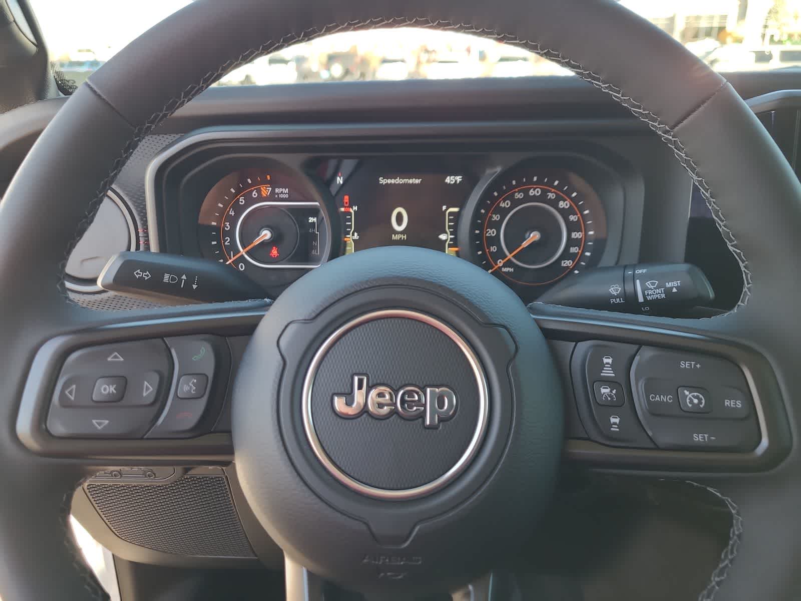Thumbnail: 2026 Jeep Gladiator - 23