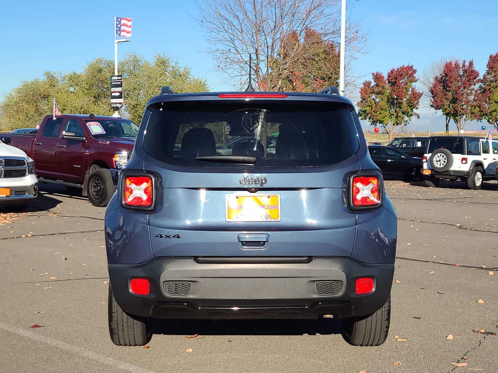 Thumbnail: 2020 Jeep Renegade - 13