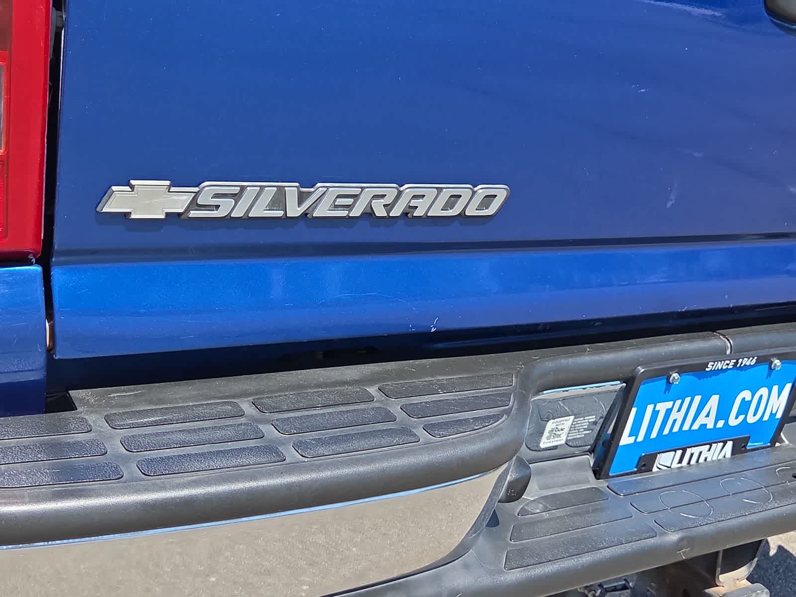 Thumbnail: 2004 Chevrolet Silverado 1500 - 15
