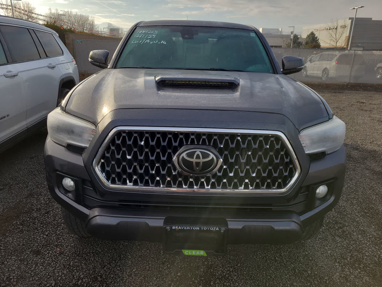 Thumbnail: 2018 Toyota Tacoma - 5