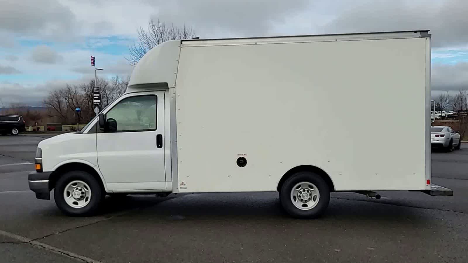 Thumbnail: 2019 Chevrolet Express - 5