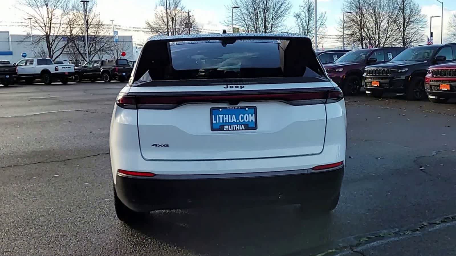 Thumbnail: 2025 Jeep Wagoneer S - 7