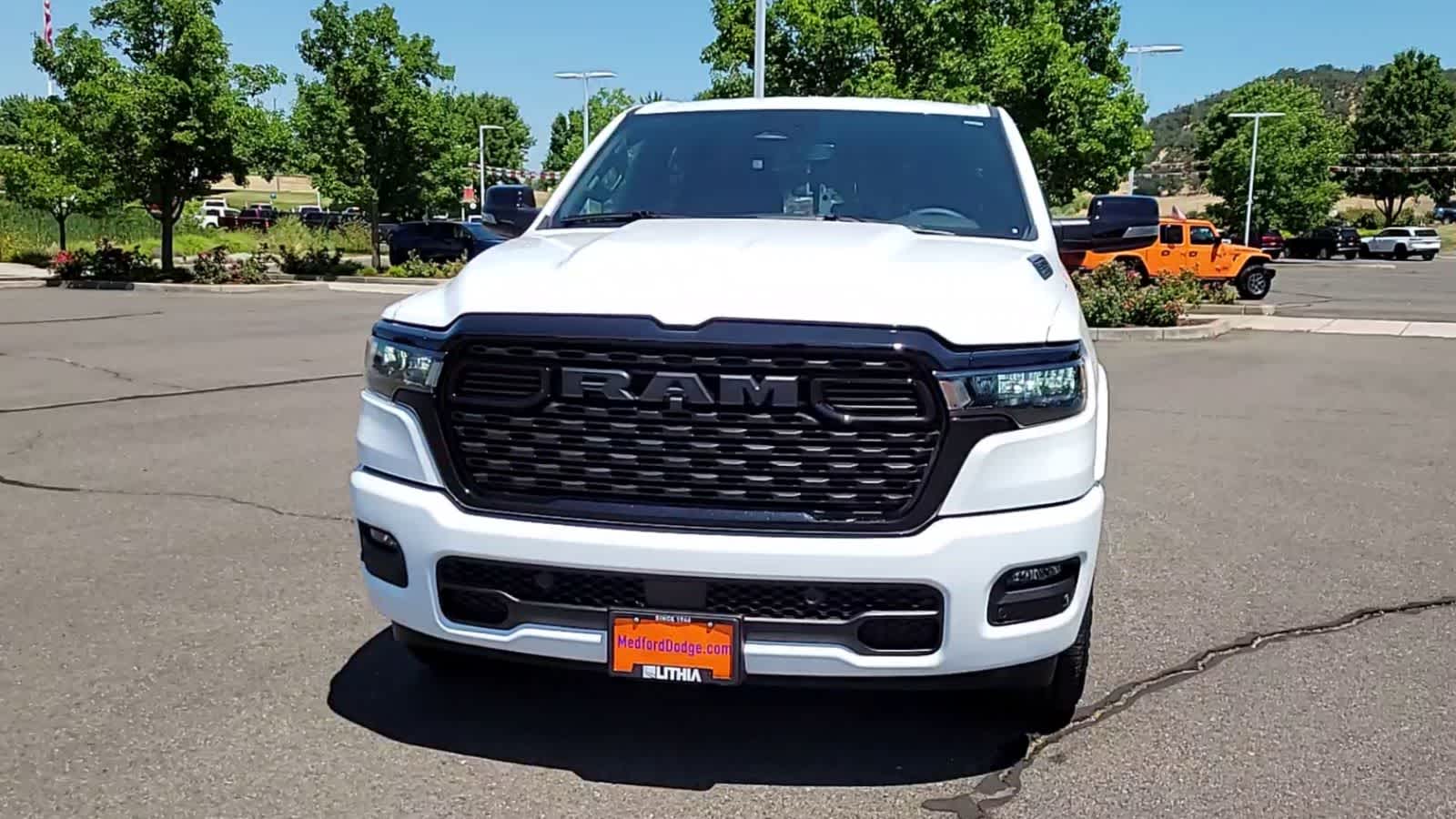 Thumbnail: 2025 RAM 1500 - 3