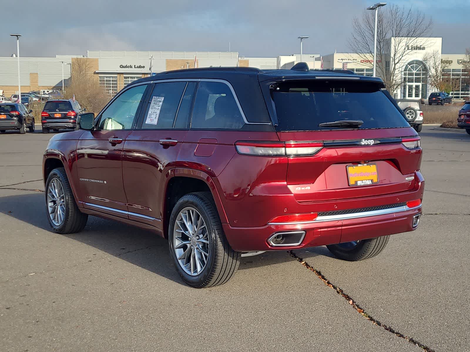 Thumbnail: 2025 Jeep Grand Cherokee - 12