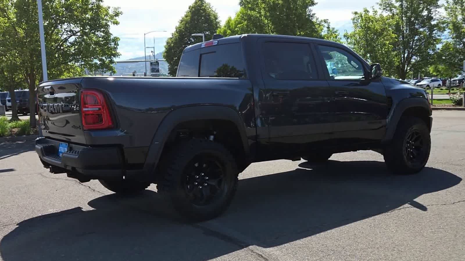Thumbnail: 2026 RAM 1500 - 8