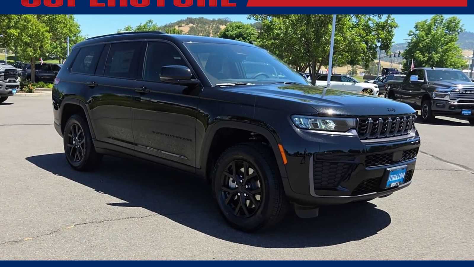 Thumbnail: 2026 Jeep Grand Cherokee - 2