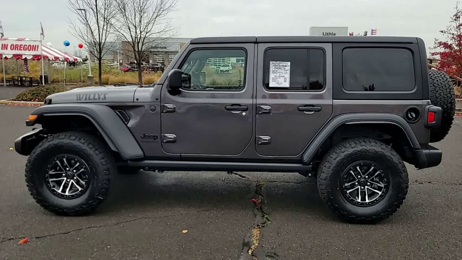 Thumbnail: 2026 Jeep Wrangler - 5