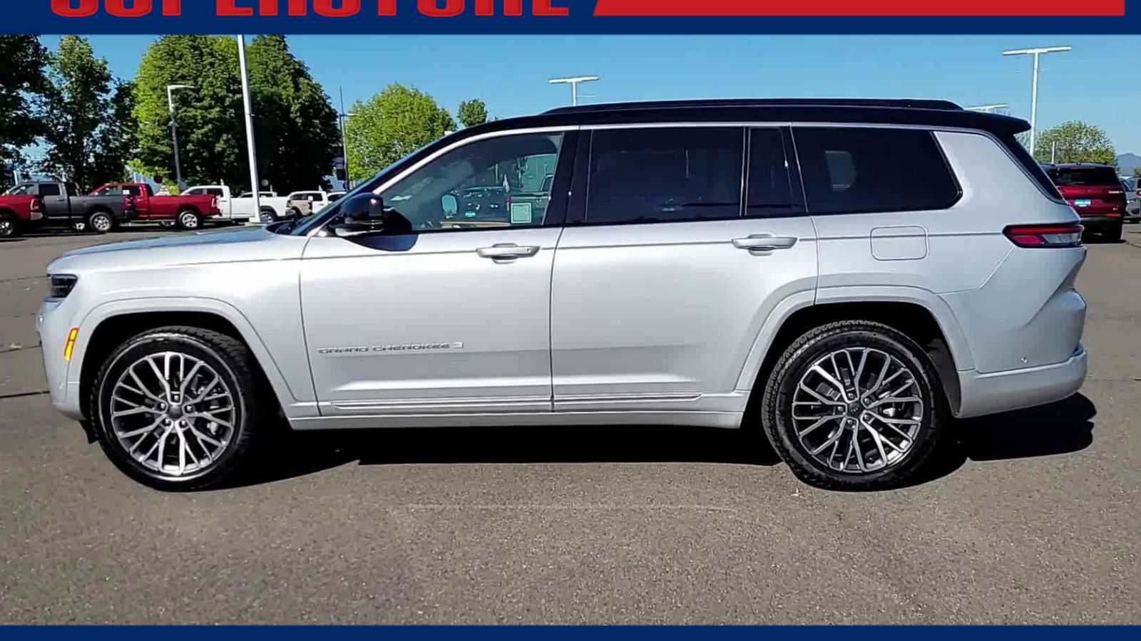 Thumbnail: 2026 Jeep Grand Cherokee - 5