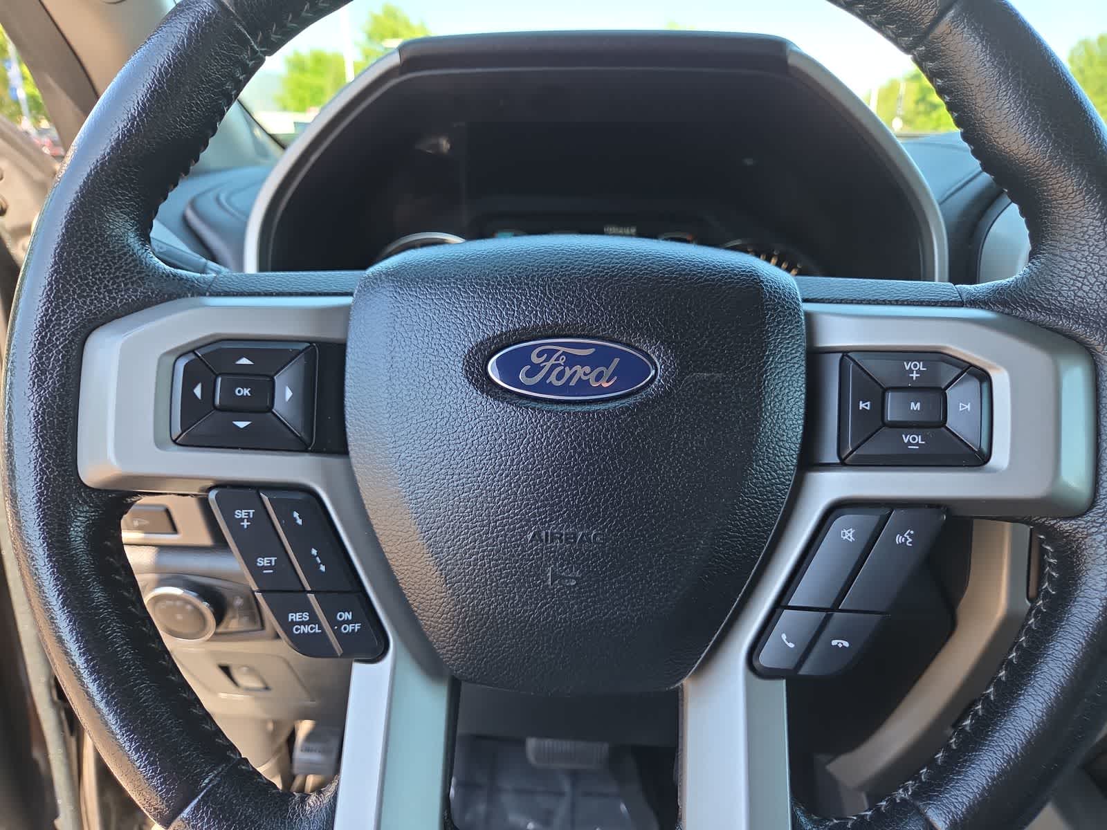 Thumbnail: 2015 Ford F-150 - 22