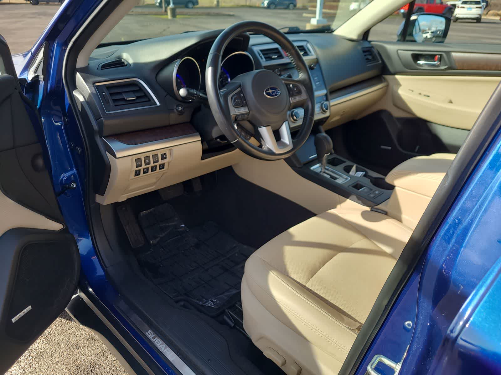 Thumbnail: 2016 Subaru Outback - 10