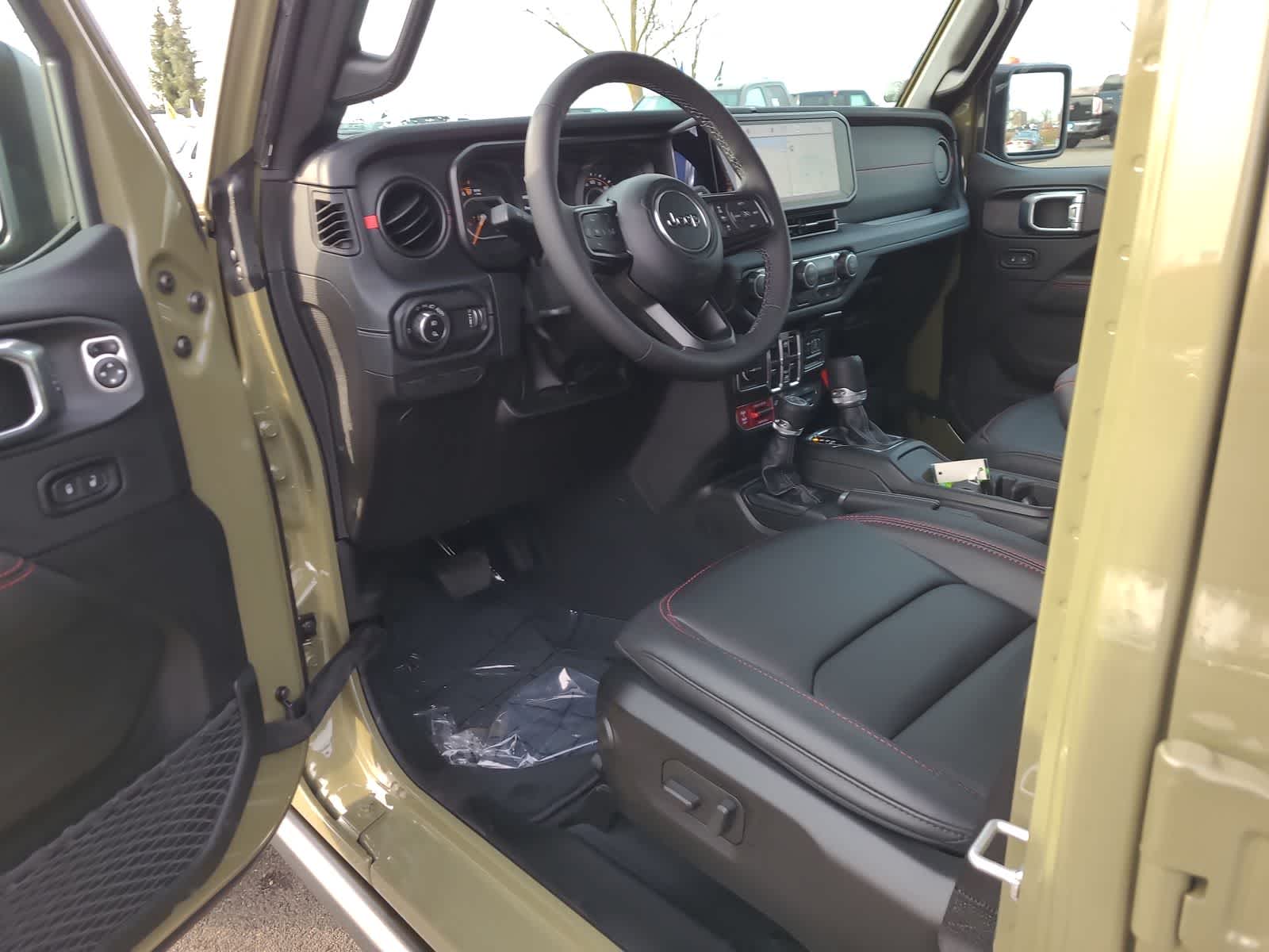 Thumbnail: 2026 Jeep Gladiator - 10