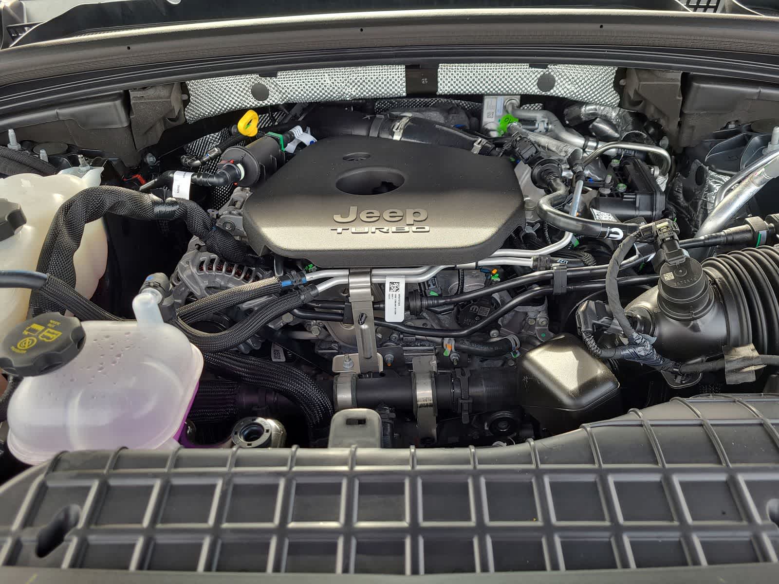 Thumbnail: 2026 Jeep Grand Cherokee - 17