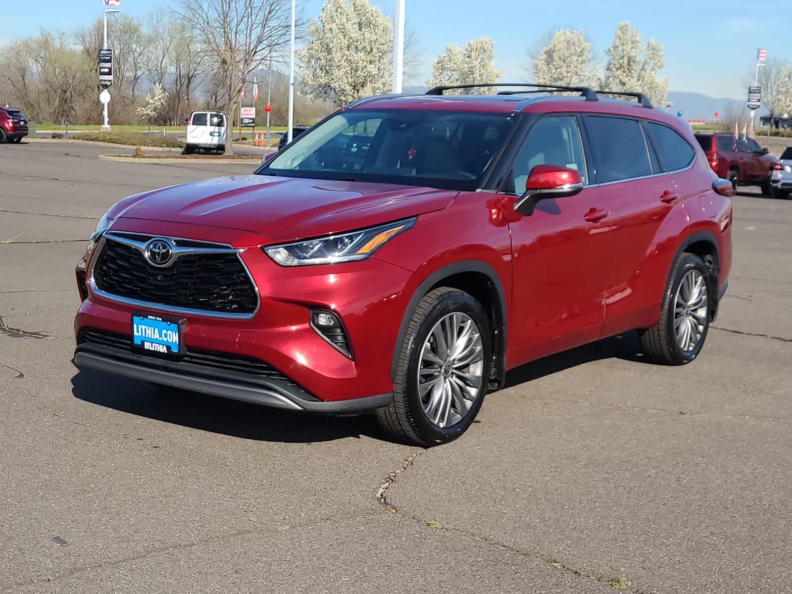 2022 Toyota Highlander Platinum 4x4 V6's photo