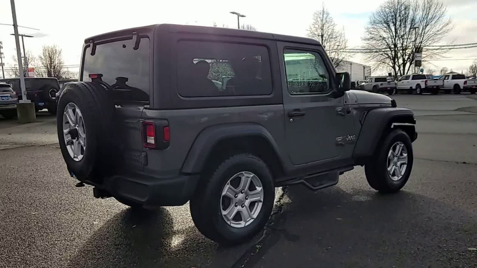 Thumbnail: 2020 Jeep Wrangler - 8