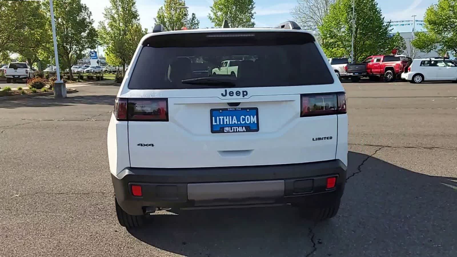 Thumbnail: 2026 Jeep Cherokee - 7