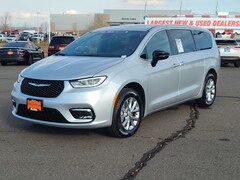 2026 Chrysler Pacifica LIMITED AWD Passenger Van Medford, OR