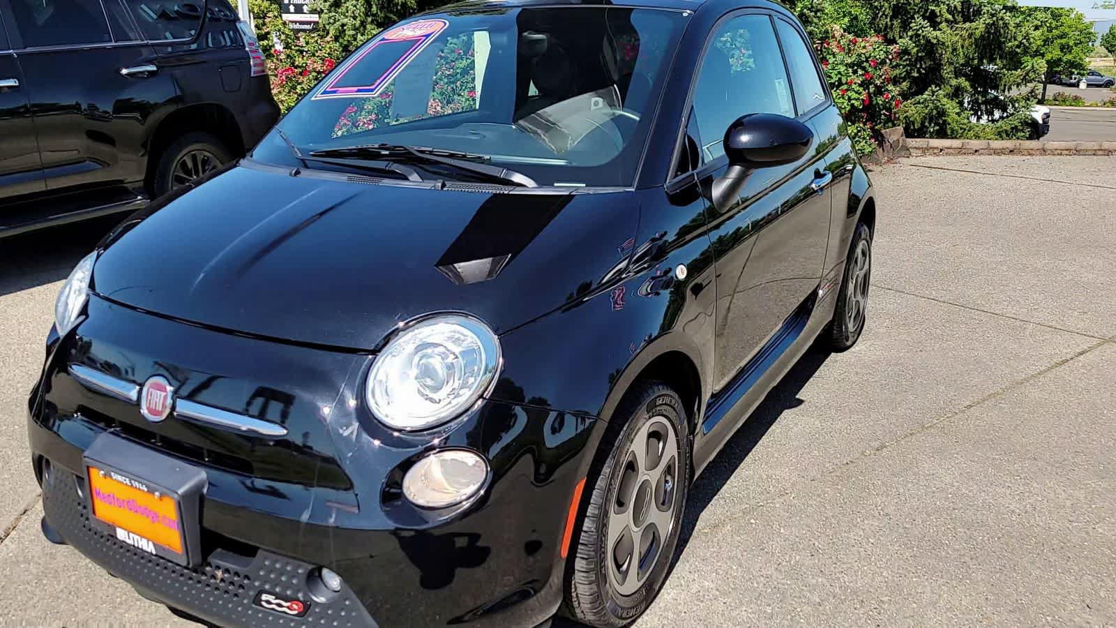 Thumbnail: 2019 Fiat 500e - 4