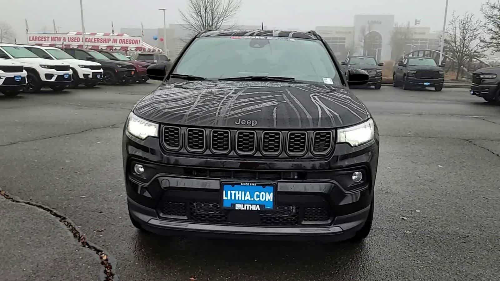 Thumbnail: 2026 Jeep Compass - 3
