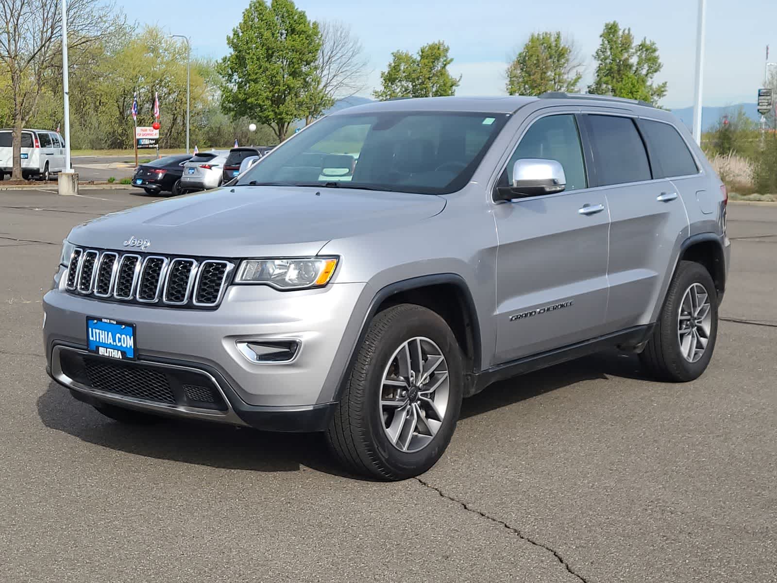 Thumbnail: 2020 Jeep Grand Cherokee - 1