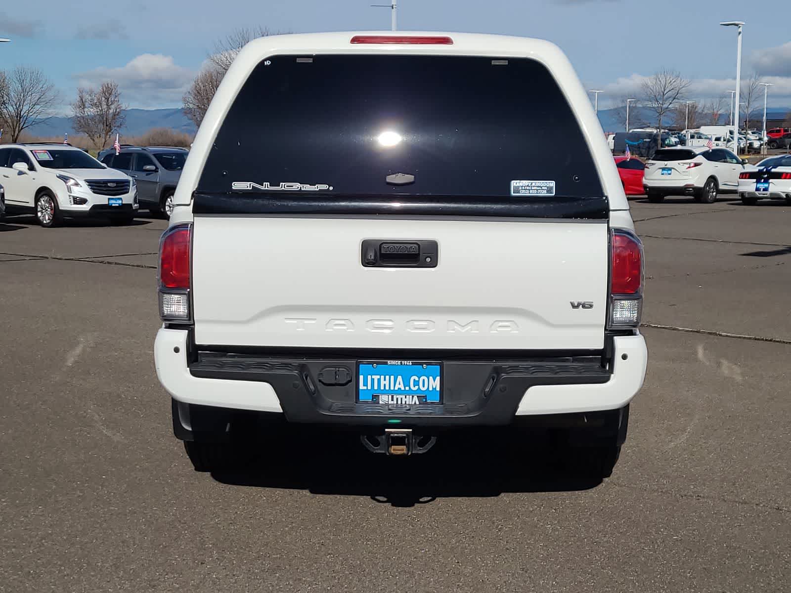 Thumbnail: 2022 Toyota Tacoma - 13