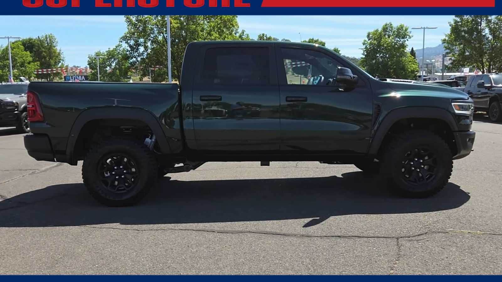 Thumbnail: 2026 RAM 1500 - 9