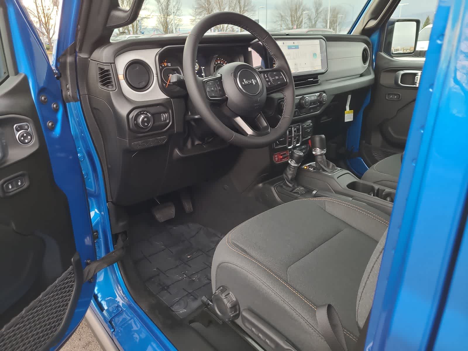 Thumbnail: 2026 Jeep Gladiator - 10