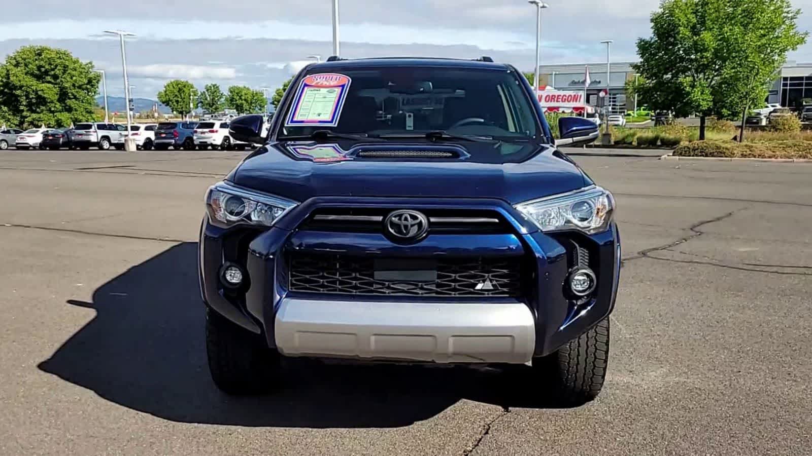 Thumbnail: 2021 Toyota 4Runner - 3