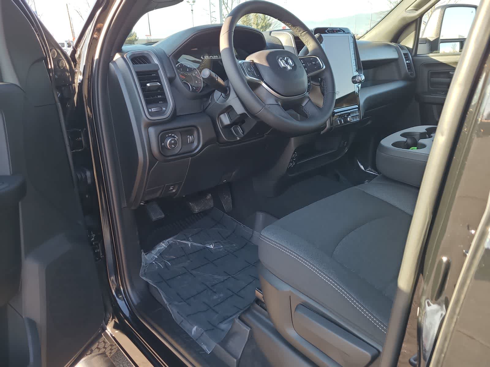 Thumbnail: 2026 RAM 3500 - 10