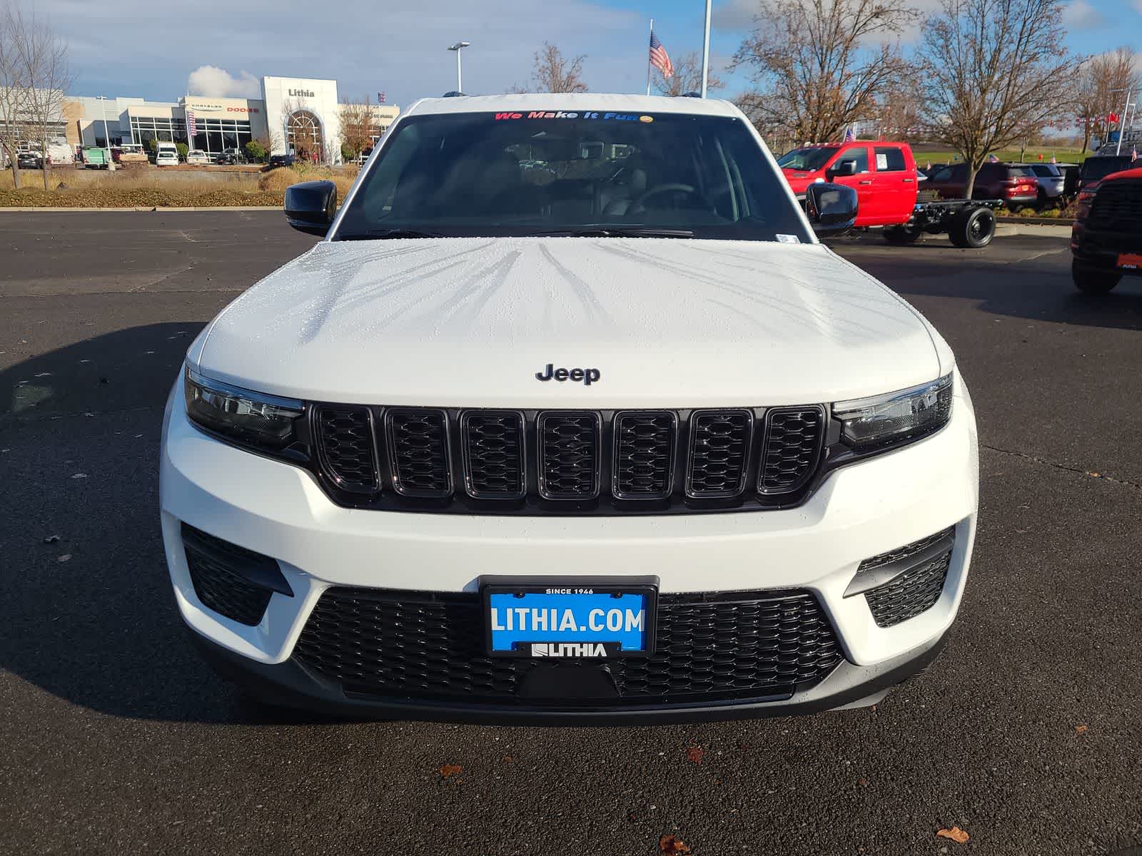 Thumbnail: 2025 Jeep Grand Cherokee - 14